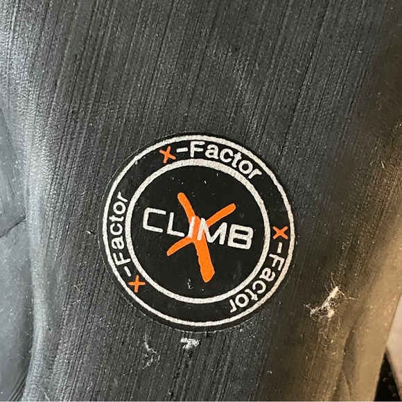 NWOT Climb X Rave Strap Climbing Shoe - Picture 6 of 8